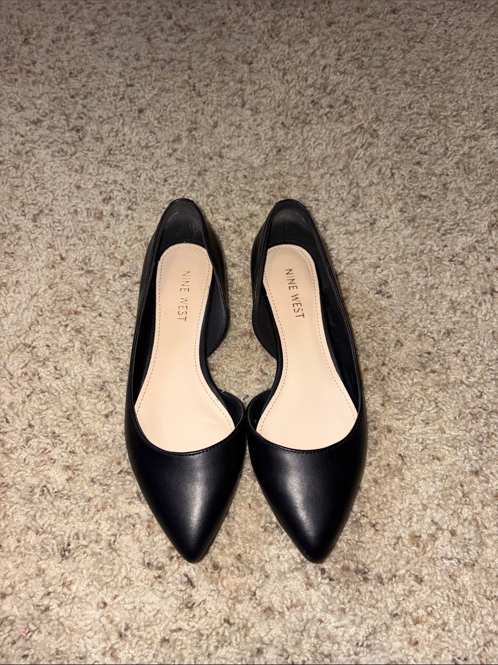 Nine West Pointed Toe Flats